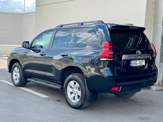 Toyota Land Cruiser Prado foto 4