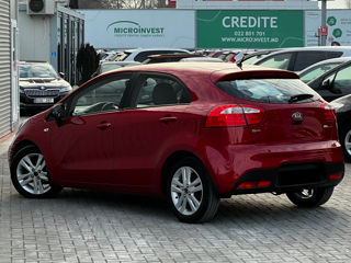 KIA Rio foto 5