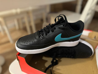 Nike Court Vision Low (size 40)