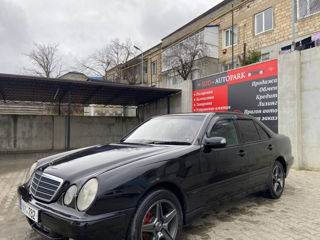 Mercedes E-Class