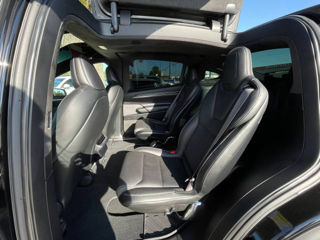 Tesla Model X foto 12