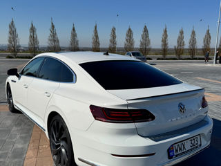 Volkswagen Arteon foto 2