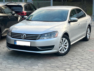 Volkswagen Passat foto 3