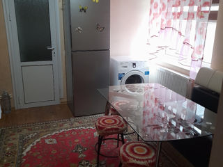 Apartament cu 4 camere, 75 m², Centru, Mitoc, Orhei foto 3