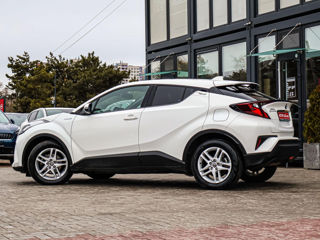 Toyota C-HR foto 5