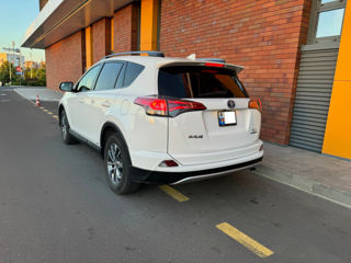 Toyota Rav 4 foto 3