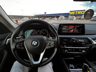 BMW 5 Series foto 7