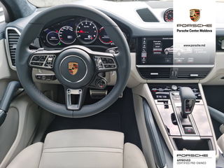 Porsche Cayenne foto 8