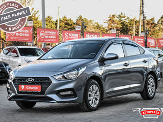 Hyundai Accent foto 3