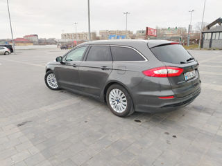 Ford Mondeo foto 4