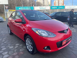 Mazda 2 foto 3