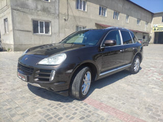 Porsche Cayenne foto 1