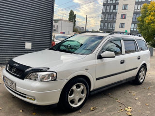 Opel Astra foto 3