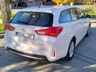 Toyota Auris foto 5