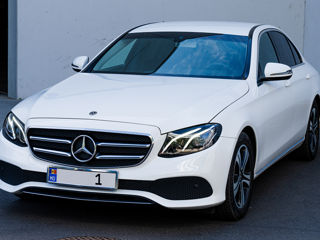 Mercedes E-Class foto 3