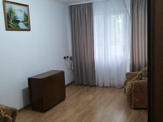 Apartament cu 2 camere, 50 m², Botanica, Chișinău foto 4