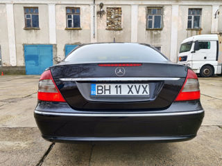 Mercedes E-Class foto 4