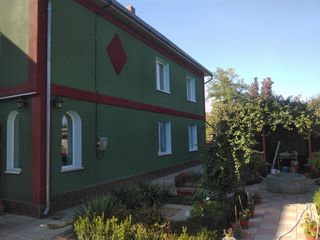 Casa Moderna 200 m.p., Garaj, Mansarda, Beci, Leova foto 2