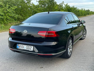 Volkswagen Passat foto 4