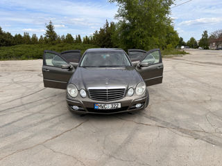 Mercedes E-Class фото 6