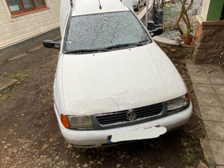 Volkswagen Caddy foto 2