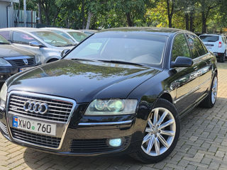 Audi A8 foto 8