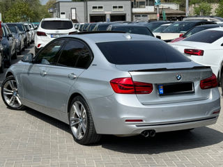 BMW 3 Series foto 5