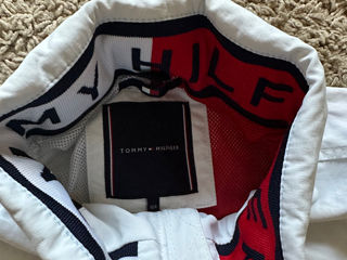 Tommy Hilfiger foto 4