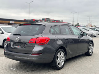 Opel Astra foto 4