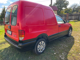 Volkswagen Caddy foto 2