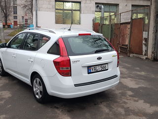 KIA Ceed foto 4