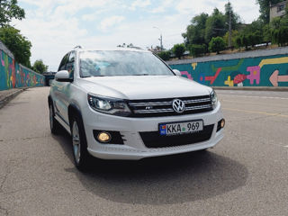 Volkswagen Tiguan foto 2