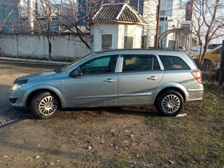 Opel Astra foto 2