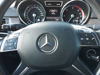 Mercedes ML Class foto 3