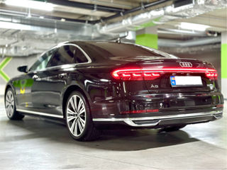 Audi A8 foto 5