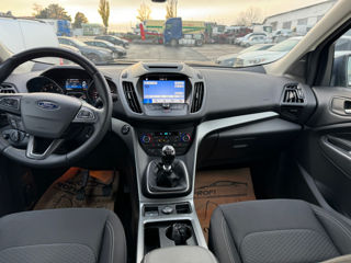 Ford Kuga foto 20