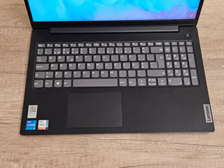 Lenovo 15.6" FullHD (i5 11Gen, ram 16Gb, SSD 512 NVME, Intel Irys XE) foto 5