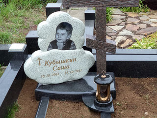 SRL LiderGranit propune cele mai ieftine monumente funerare din Moldova. foto 1