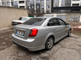 Chevrolet Lacetti foto 4