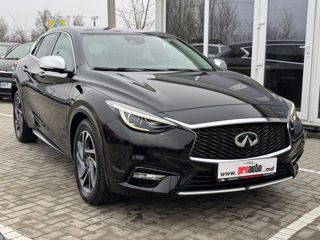 Infiniti Q30 foto 3