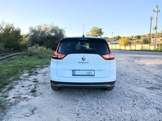 Renault Grand Scenic foto 4