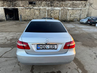 Mercedes E-Class foto 5