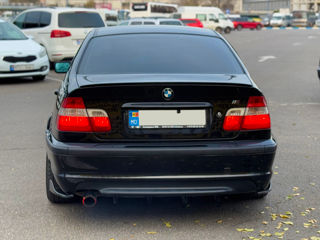 BMW 3 Series foto 7