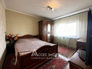 Apartament cu 3 camere, 74 m², Buiucani, Chișinău foto 1