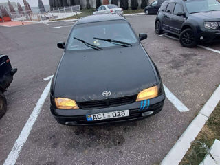 Toyota Carina foto 3