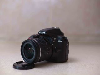 Nikon D3400 kit (2000 de cadre) foto 3