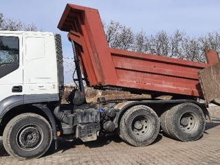 Iveco Stralis 6x4 foto 8