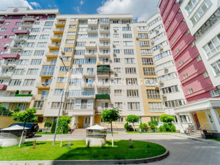 Apartament cu 2 camere, 75 m², Centru, Chișinău foto 1
