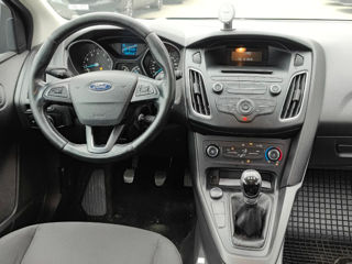 Ford Focus foto 12