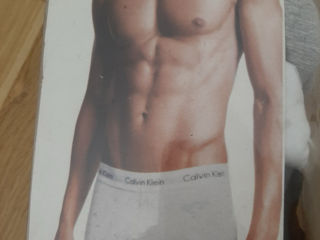 Calvin Klein foto 2